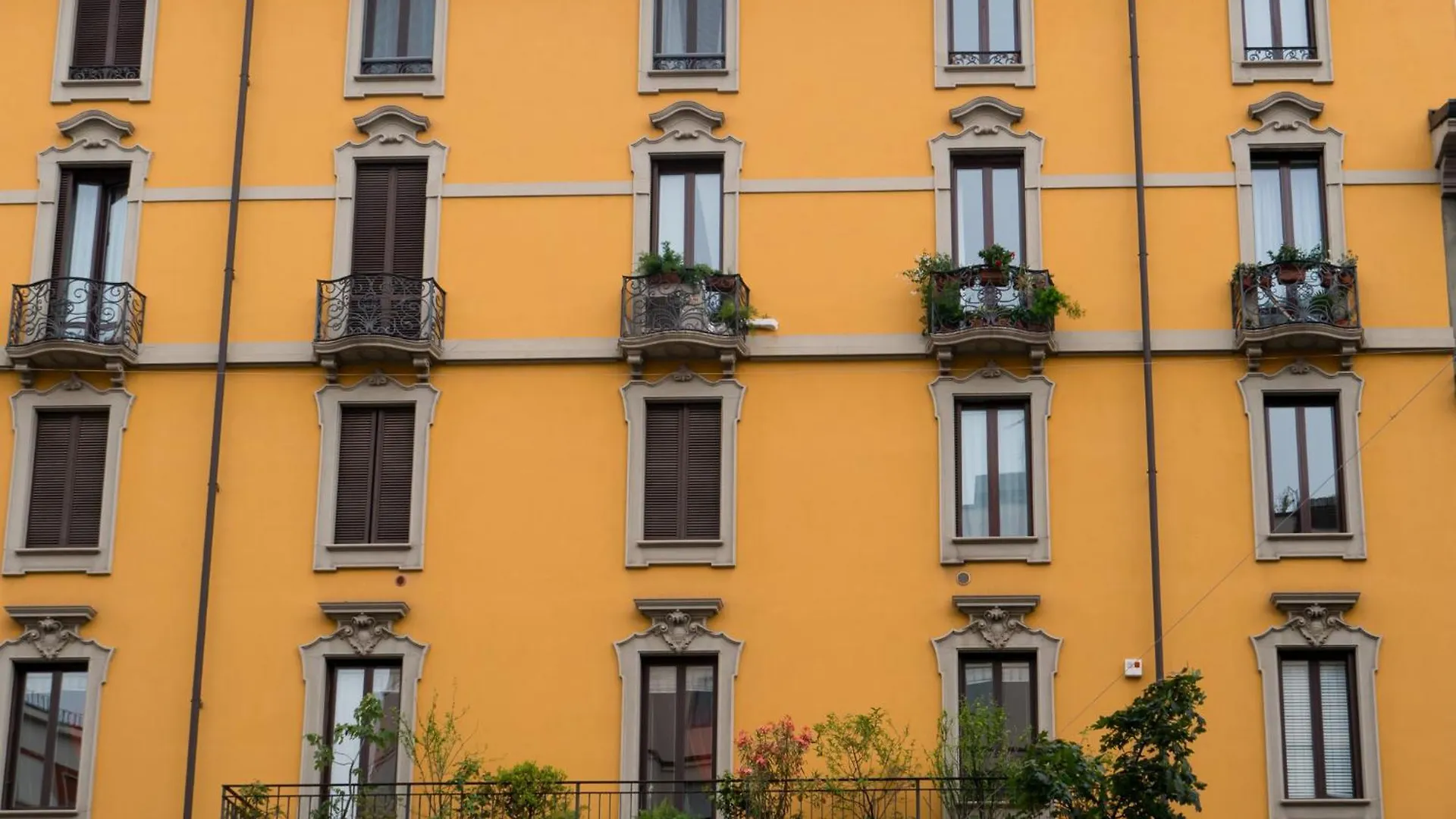 Piacenza Apartment Milano